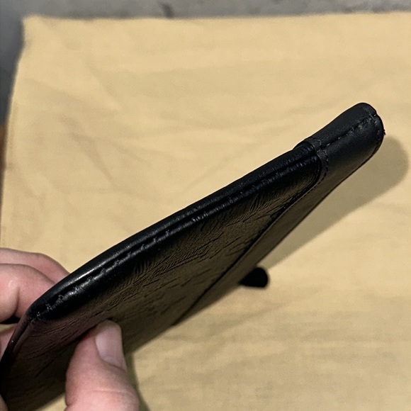 Louis vuitton monogram shadow discovery pouch wallet case - Picture 4 of 13